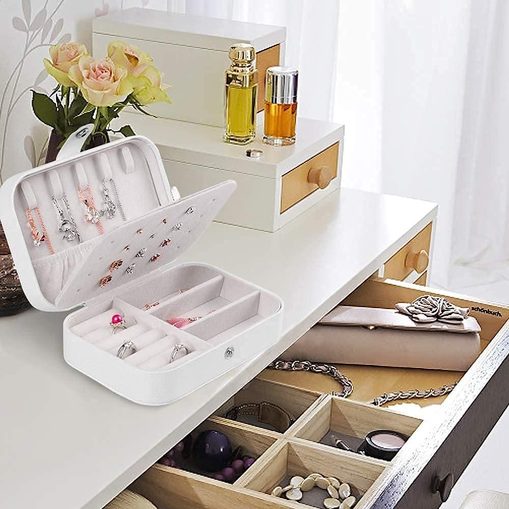 Travel Jewellery Organizer Box – Multi-Compartment Storage Case